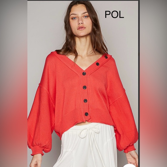 BP23❤️POL pristine red v-neck button front top which doubles as cardi! Day2date! - Picture 9 of 9